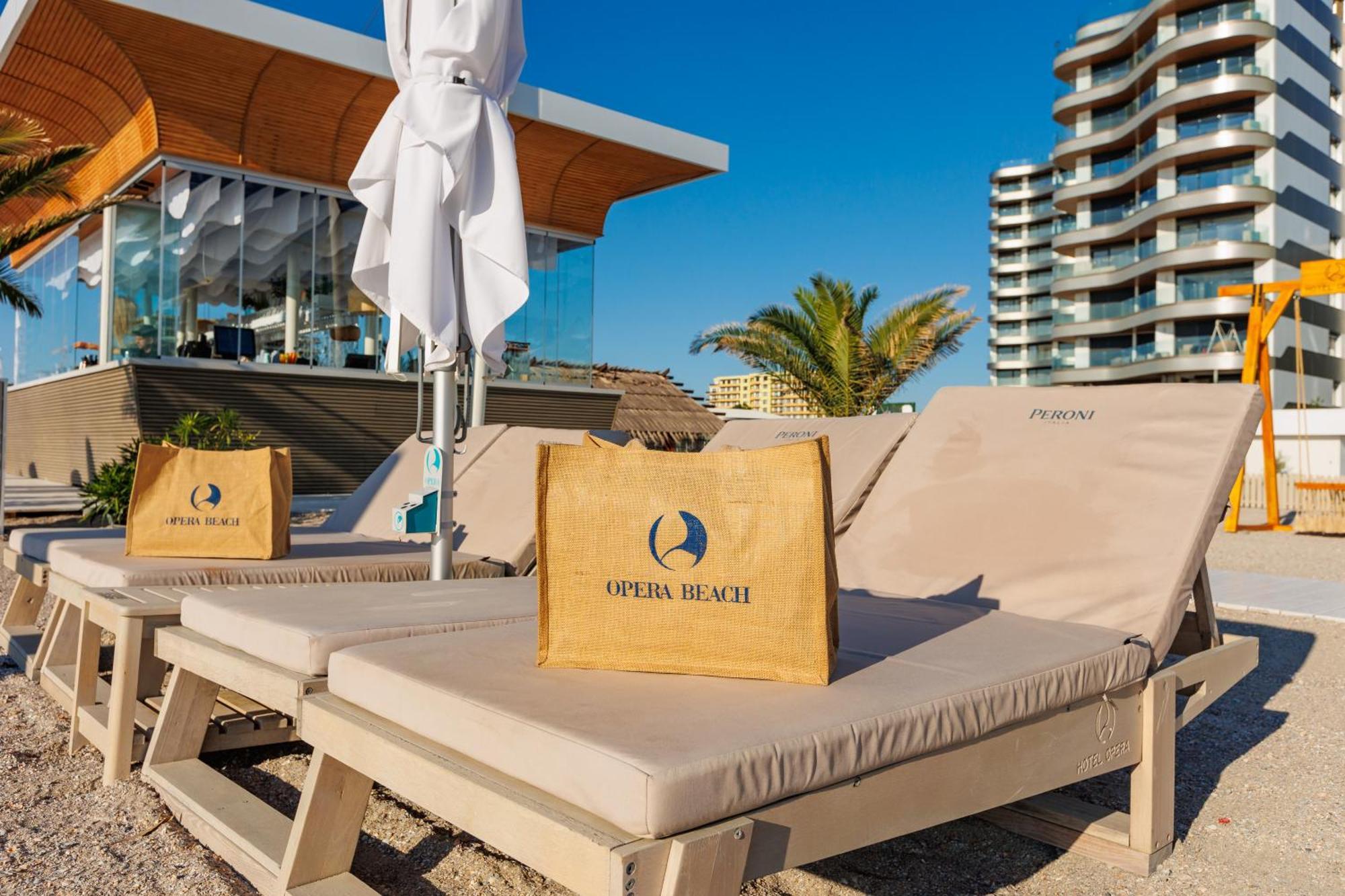 Hotel Opera Mamaia Bagian luar foto